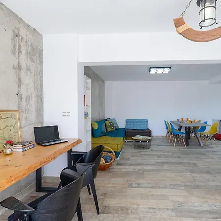 Beautiful Seaviews By Fidalsa Villa