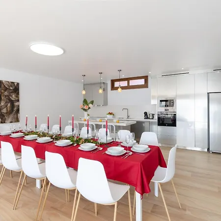 Beautiful Seaviews By Fidalsa Villa *